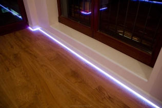 Listwy przypodłogowe podświetlane LED
